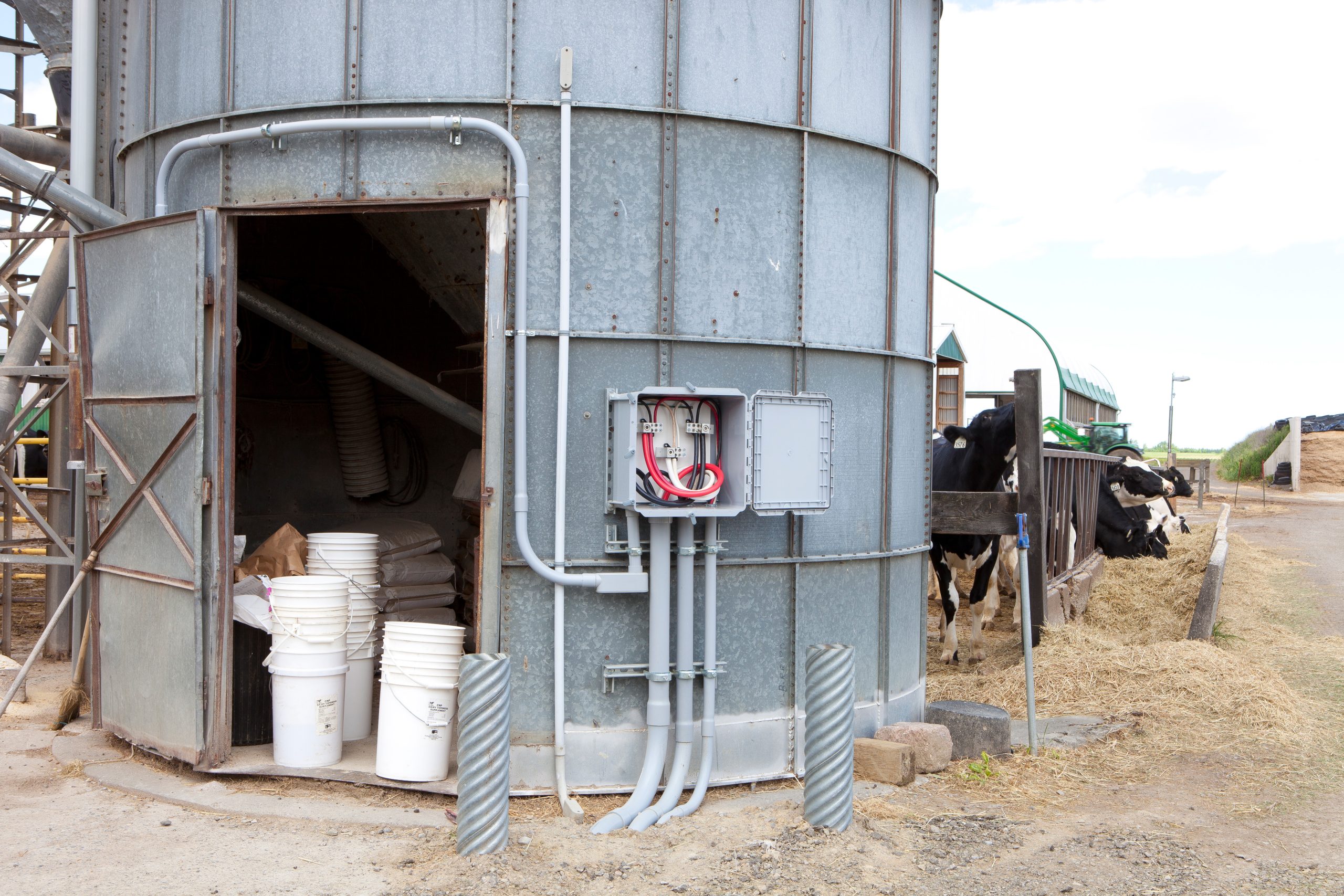 Scepter JBox Installed on the storage silo